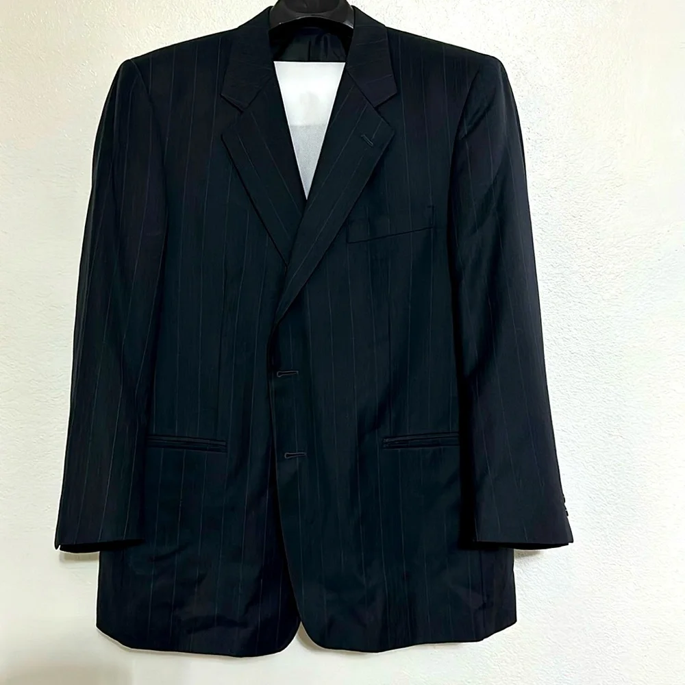 Dario Di Napoli 100% Wool and Cashmere 2 Pieces Suit, Striped Black Color. - Picture 1 of 16